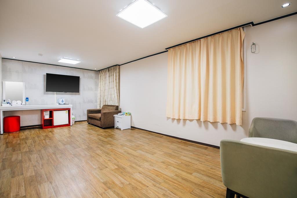 Oakra Hotel Jeju Dış mekan fotoğraf