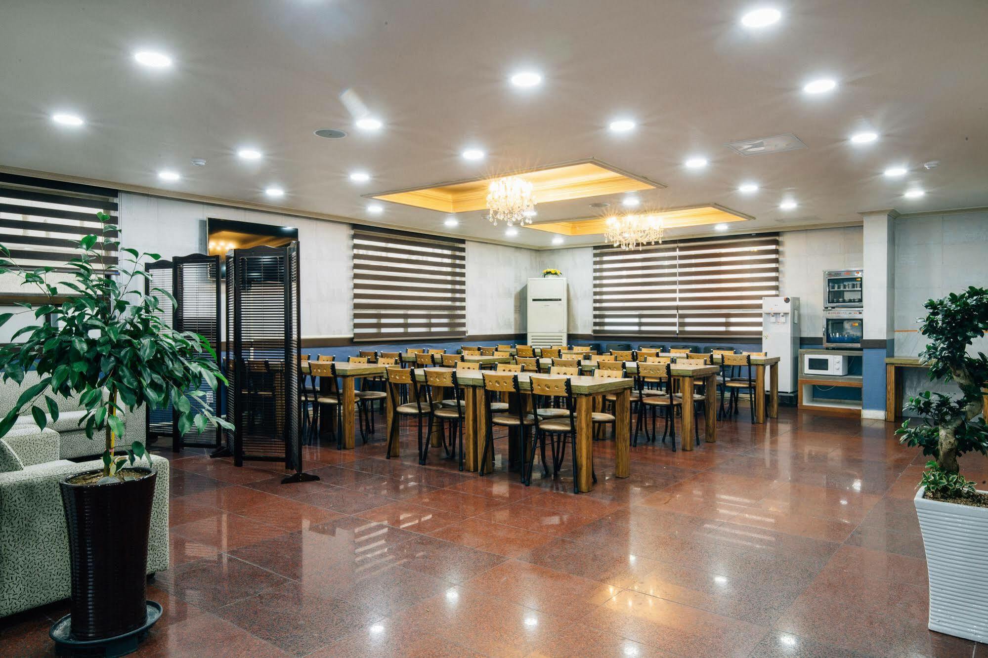 Oakra Hotel Jeju Dış mekan fotoğraf