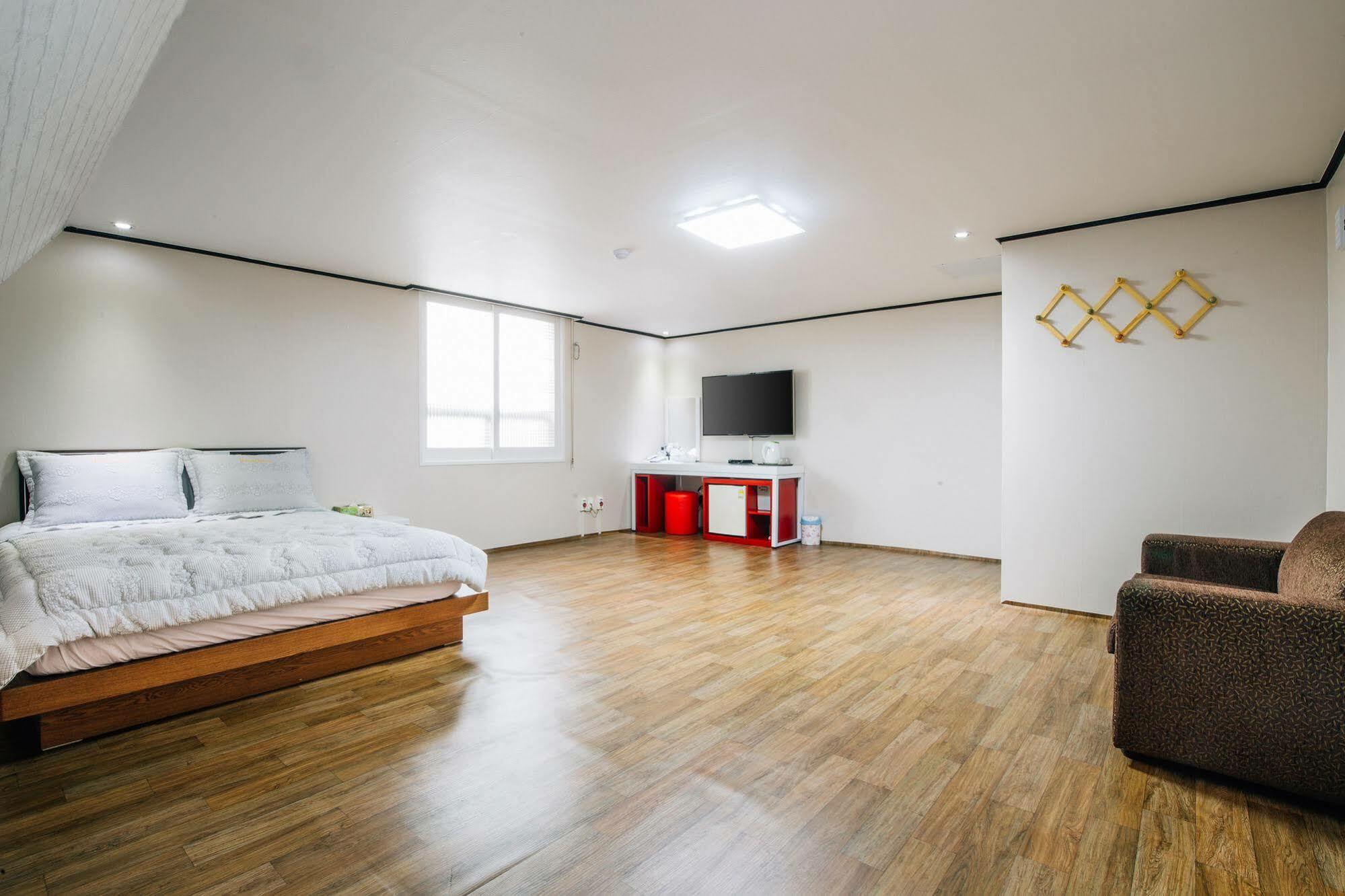 Oakra Hotel Jeju Dış mekan fotoğraf